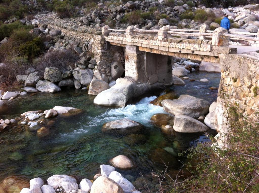 Casa Rural Sierra De Tormantos Guijo de Santa Barbara ภายนอก รูปภาพ