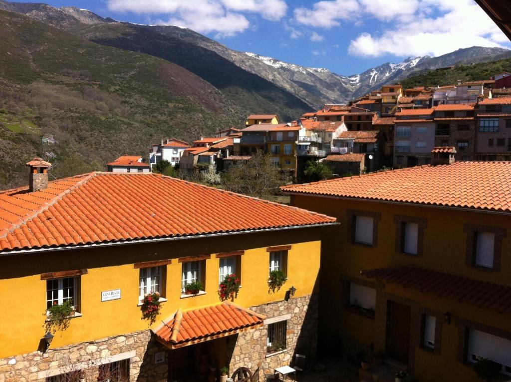 Casa Rural Sierra De Tormantos Guijo de Santa Barbara ภายนอก รูปภาพ