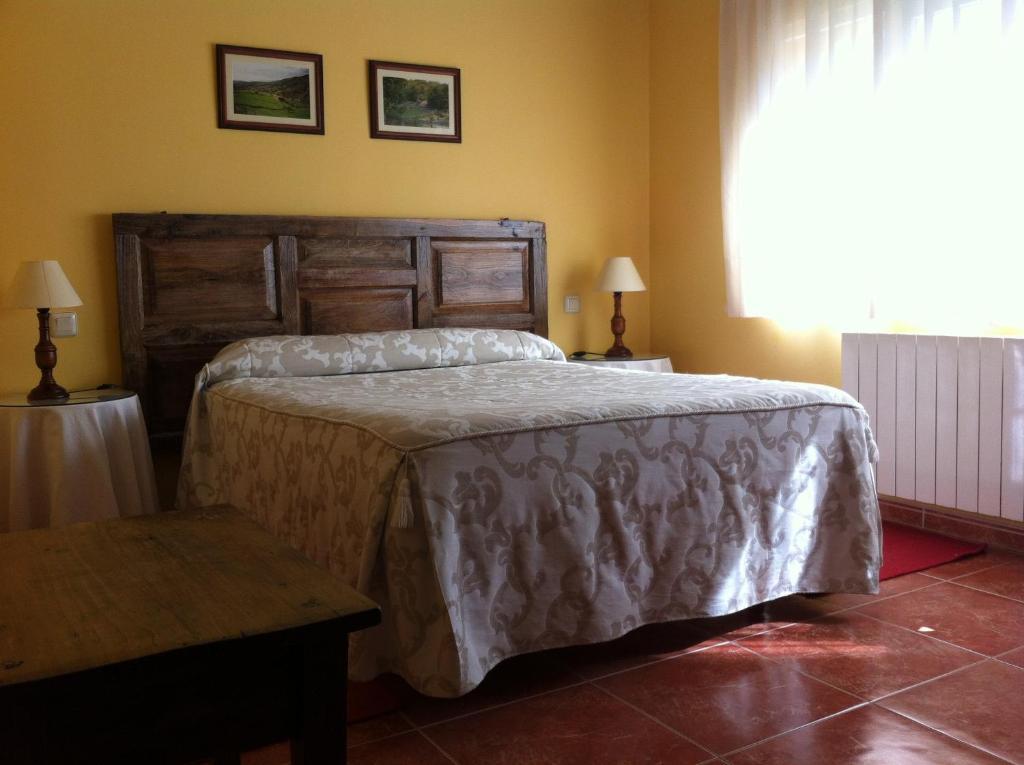 Casa Rural Sierra De Tormantos Guijo de Santa Barbara ภายนอก รูปภาพ